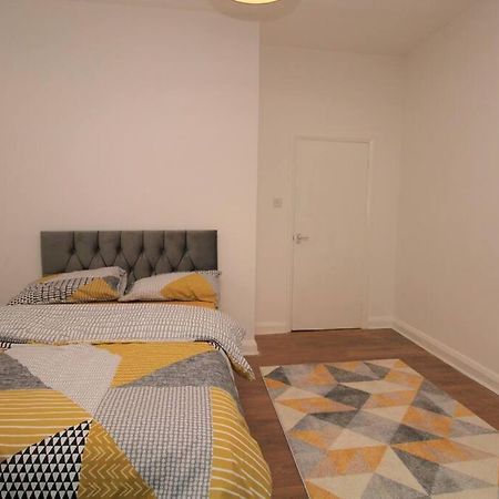 Apartament Ideal 2 Bed Flat Close To City Londyn Zewnętrze zdjęcie