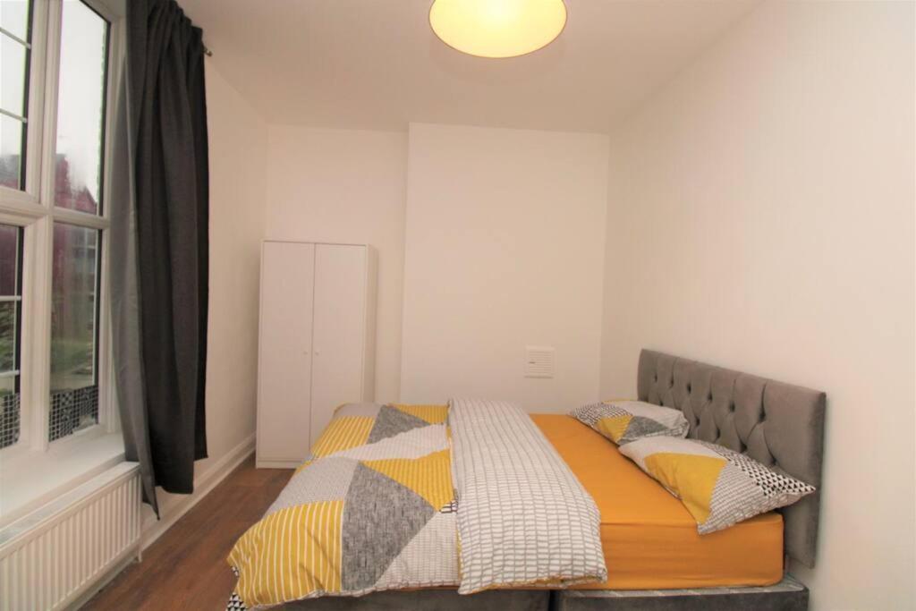 Apartament Ideal 2 Bed Flat Close To City Londyn Zewnętrze zdjęcie