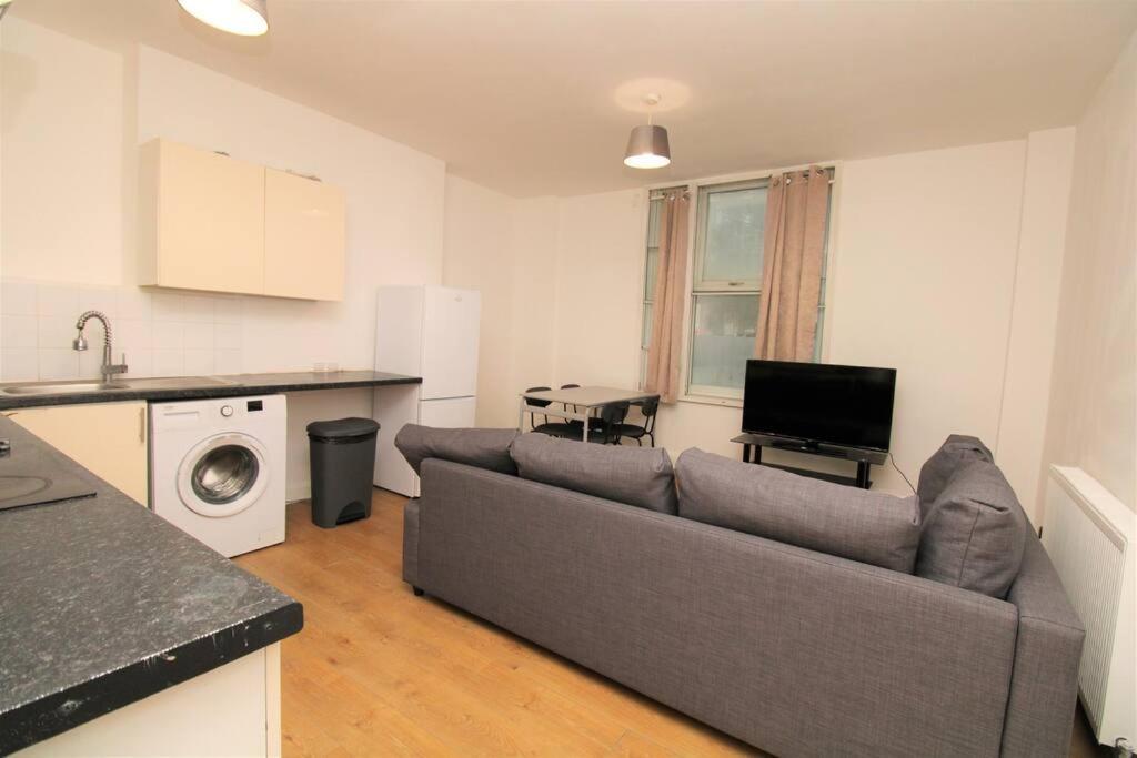 Apartament Ideal 2 Bed Flat Close To City Londyn Zewnętrze zdjęcie