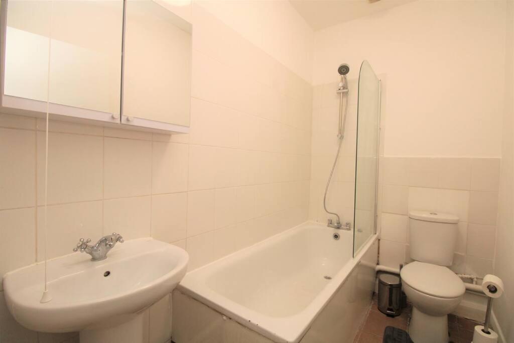 Apartament Ideal 2 Bed Flat Close To City Londyn Zewnętrze zdjęcie